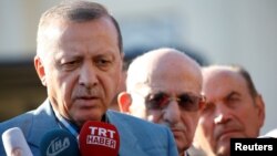 رجب طیب اردوغان گفته است «این شروط ۱۳ گانه تحت هیچ شرایطی قابل قبول نیست» 