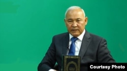 Кубанычбек Жумалиев.