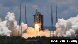 Запуск китайської місії Tianwen-1 на Марс, космодром Веньчан, провінція Хайнань на півдні країни, 23 липня 2020 року