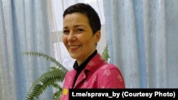 Марыя Калесьнікава падчас сустрэчы з бацькам у калёніі, 12 лістапада 2024 году