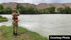 ӨКМ тараткан сүрөт.