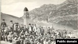 Нохчийчоь -- Нохчийн юрт Хайбах, гIадужу-беттан 8-гIа, 1989