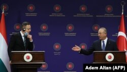 Թուրքիայի և Հունգարիայի ԱԳ նախարարներ Մևլութ Չավուշօղլուի ու Պետեր Սիյարտոյի համատեղ ասուլիսը, Անկարա, 8-ը դեկտեմբերի, 2020թ․