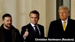 Ուկրաինայի նախագահ Վլադիմիր Զելենսկին, Ֆրանսիայի նախագահ Էմանյուել Մակրոնը, ԱՄՆ նախագահ Դոնալդ Թրամփը, արխիվ
