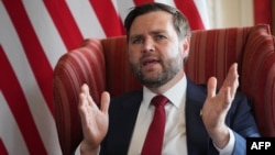 Венс підкреслив, що на даний момент ані Росія, ані Україна не готові до миру, але в США сподіваються, що це все ж таки зміниться