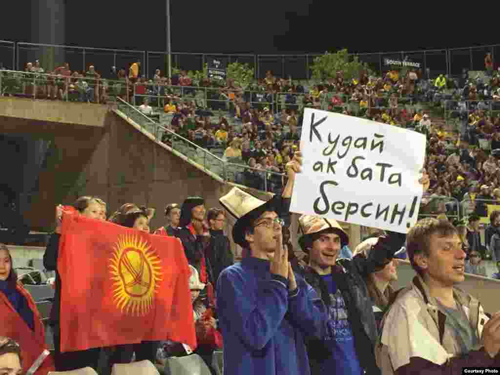 12-ноябрда Канберра шаарында Кыргызстан менен Австралия командаларынын кезектеги беттеши өттү.&nbsp;Австралия менен Кыргызстандын футбол боюнча улуттук курама командаларынын беттеши 3:0 эсебинде австралиялыктардын пайдасы менен аяктады.