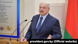 Аляксандар Лукашэнка, архіўнае фота
