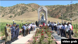 Санпа окуясынын курмандыктарын эскерүү. 2016-жыл. 