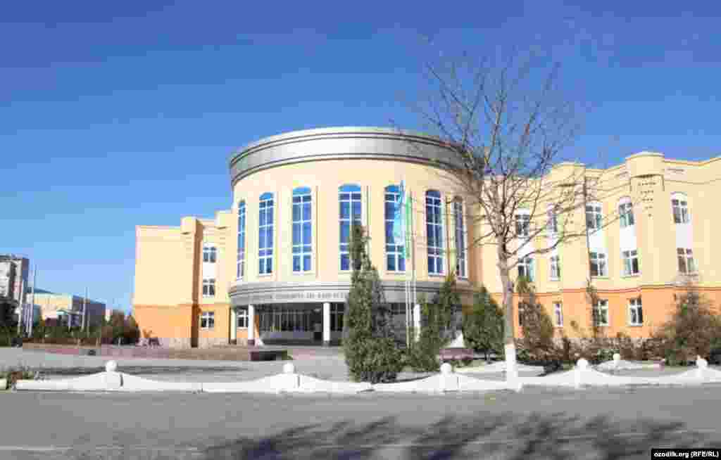 Uzbekistan - present appearance Urgench, 19.04.2014