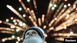 Чеченские власти, не обладая возможностью собирать соотечественников в теплушки и вывозить принудительно на родину, решили воздействовать на беженцев массированной пропагандой