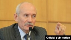 Рөстәм Хәмитов