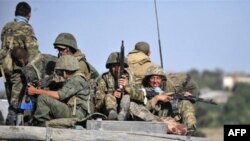 وزير امور خارجه روسيه، گفت که نيروهای روسي پس از به اجرا در آمدن تدابير امنيتی در مواضع پيش از آغاز جنگ در اوستيای جنوبی مستقر خواهند شد.(عکس:AFP)