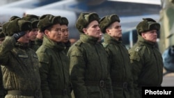 Armenia - Russian soldiers at the Erebuni airbase in Yerevan, 12Feb2016.