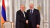 Беларусь -- Президент Армении Армен Саркисян (слева) и президент Беларуси Александр Лукашенко, Минск,  30 октября 2018 г. 