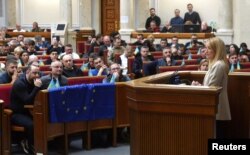 Президент Європейського парламенту Роберта Мецола під час виступу у Верховній Раді України. Київ, 1 квітня 2022 року