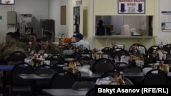 Транзиттик борбор ичиндеги ашкана