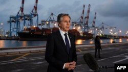 وزیر خارجه آمریکا در بند اشدود اسرائیل با خبرنگاران گفت‌وگو کرد