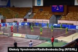 Турнир по футзалу в помещении Дворца спорта