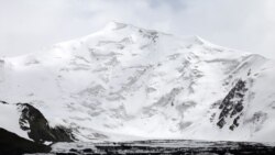 Опурталдуу, бирок көптү кызыктырган альпинизм