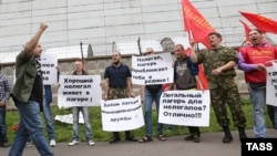 Россия бўйлаб муҳожирларга қарши жазава авж олиб бораётгани рус зиёлилари назаридан четда қолмоқда.