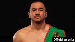 Tough Fight боксчиси Ғайрат "Чемпион" Аҳмедов.