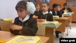 Владикавказда осетин телендә генә белем бирүче бердәнбер мәктәп укучылары