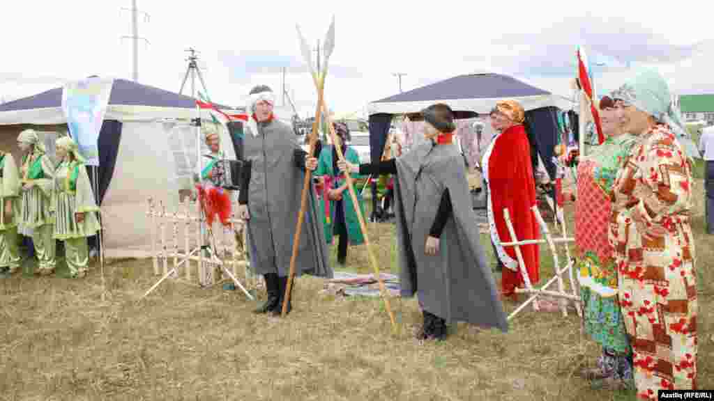 Себер ханлыгы сарае сакчылары