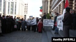 Хәтер көне инде 24 ел буена Ирек мәйданыннан башлана