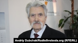 Левко Лук'яненко