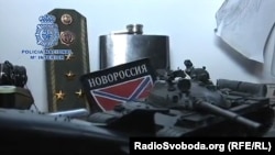 Речі, які знайшла поліція у футбольних ультрас «Райо Вальєкано»