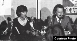 منوچهر فرید در کنار بهرام بیضایی