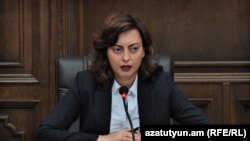 Лена Назарян