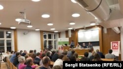 Зустріч «Гібридна війна – новий спосіб вести війну чи пусте поняття? Російський вплив» у Празі, 2018