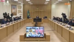 Жер комиссиясы жұмысын бастады. Алғашқы отырысқа  белсенділер кіре алмады