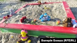 Напередодні голова ОВА повідомив, що кількість загиблих внаслідок російського удару по Кривому Рогу, завданого 4 квітня, зросла до 20. Серед загиблих – дев’ятеро дітей