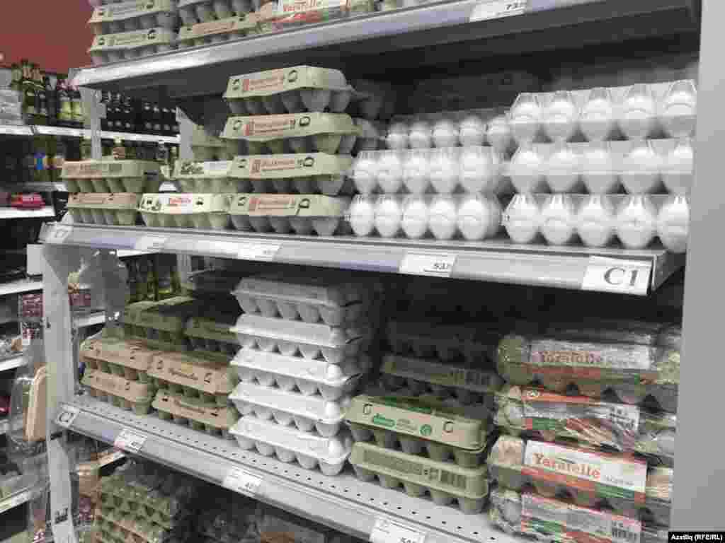 Төшкә кадәр Азатлык хәбәрчесе &quot;Магнит&quot; кибетендә дә булды.