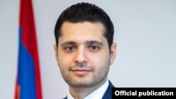 Համբարձում աթևոսյան, արխիվ