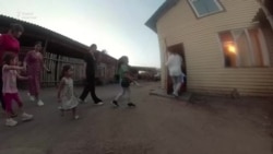 Дети независимости. «Здесь мы иностранцы, на родине - русские»