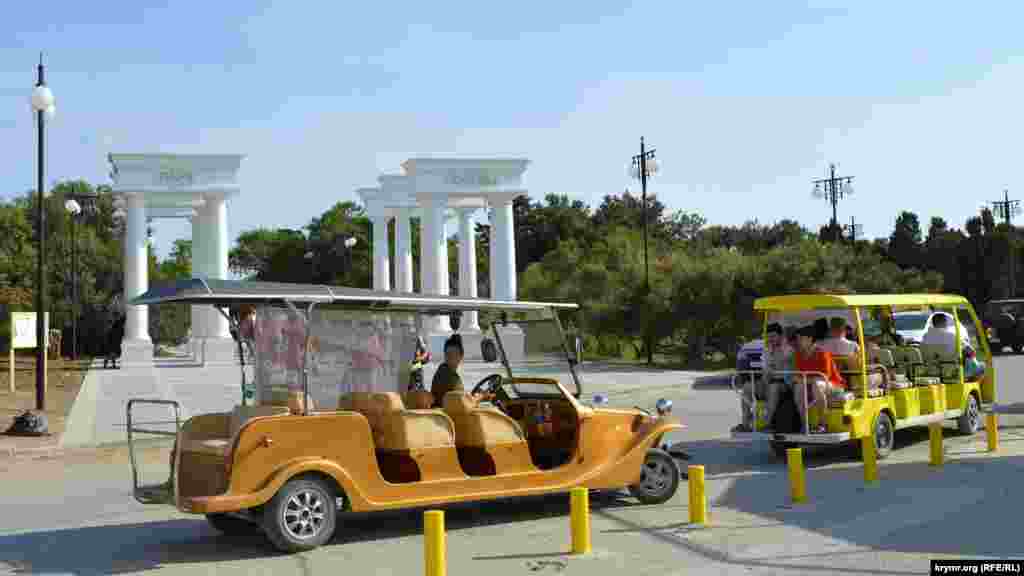 Plâjğa elektromobilnen de barmaq mümkün, amma onıñ yol ücreti, şeer naqliyatına köre, bir qaç kere paalıca