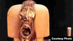 مجسمه حقوق بشر؛ اثر بهروز حشمت