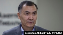 Равшан Жеенбеков.