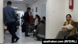 Поликлиника, Туркменистан (архивное фото)