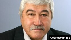 Чыгаан хакас этнографы, профессор Астайбек (Виктор Яковлевич) Бутанаев.  Абакан шаары, Хакасия. Орусия. 2005-жылдын 12-декабры