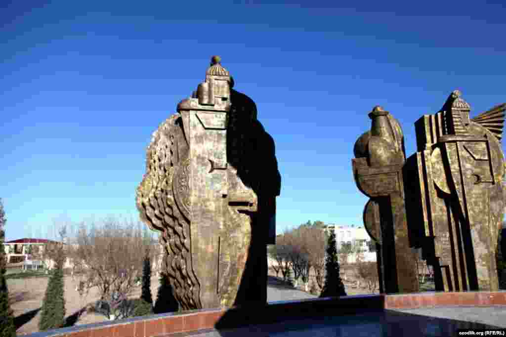 Uzbekistan - present appearance Urgench, 19.04.2014