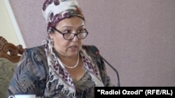 Лутфия Шарифзода