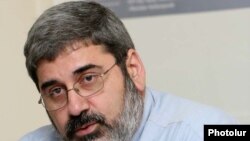 Ответственный по политическим вопросам Бюро АРФ «Дашнакцутюн» и руководитель офиса Ай Дата Киро Маноян