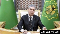  Gurbanguly Berdimuhamedow. Arhiw suraty