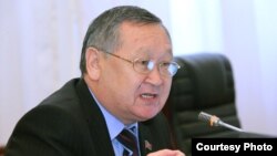 Каныбек Осмоналиев. 