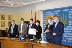 Очільник МВС Арсен Аваков 12 червня був серед посадовців, які приїхали у Запоріжжя представляти нового очільника ОДА