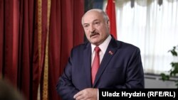 Аляксандар Лукашэнка падчас галасаваньня на парлямэнцкіх выбарах, 17 лістапада